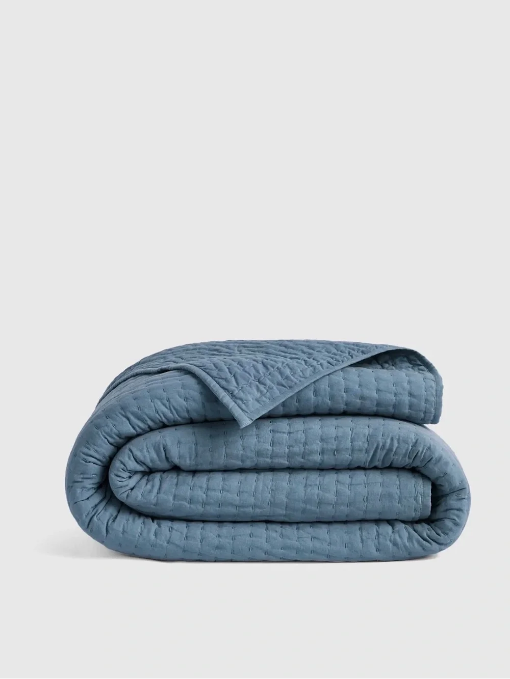 Quince European Linen and Cotton Stitch Quilt in Glacier Blue Full/Queen